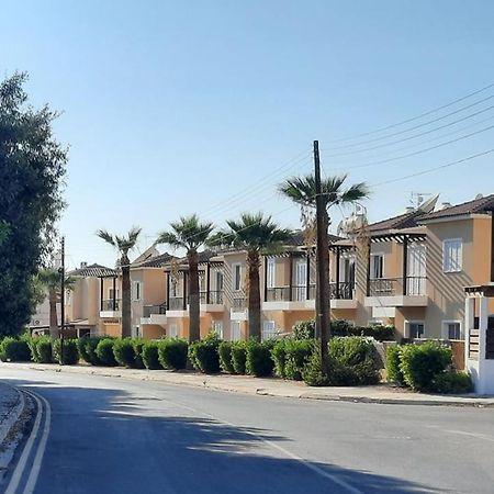 Sirena Sunrise Prestige Apartments Paphos Exterior photo