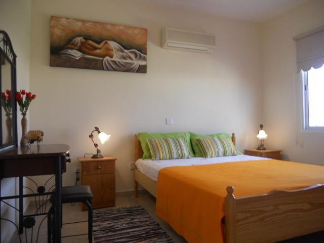Sirena Sunrise Prestige Apartments Paphos Exterior photo